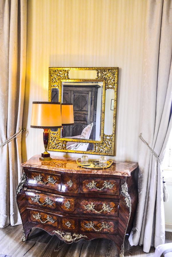 Chateau D'Origny, Chambres D'Hotes Et Restaurant Gastronomique Ouches エクステリア 写真