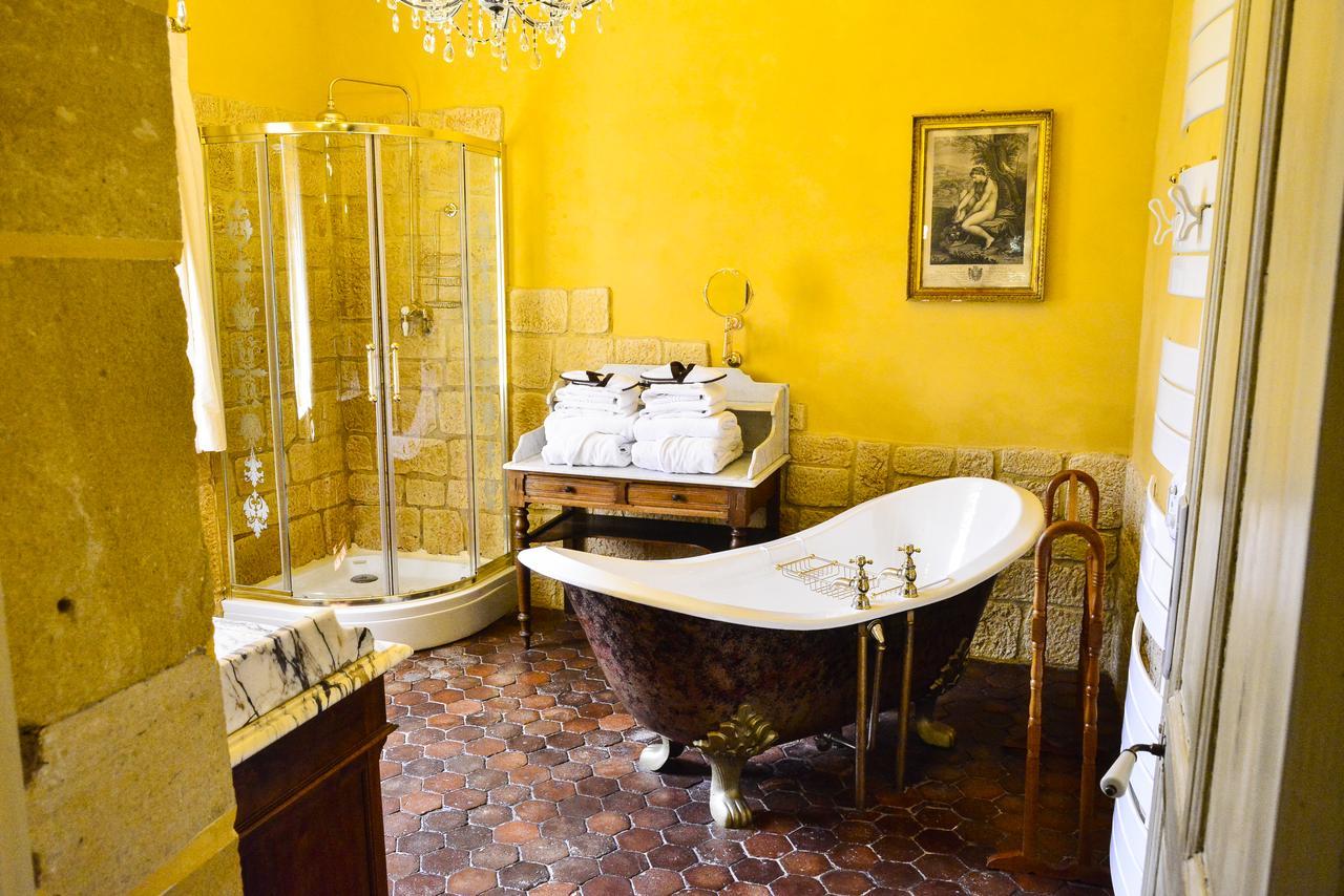Chateau D'Origny, Chambres D'Hotes Et Restaurant Gastronomique Ouches エクステリア 写真