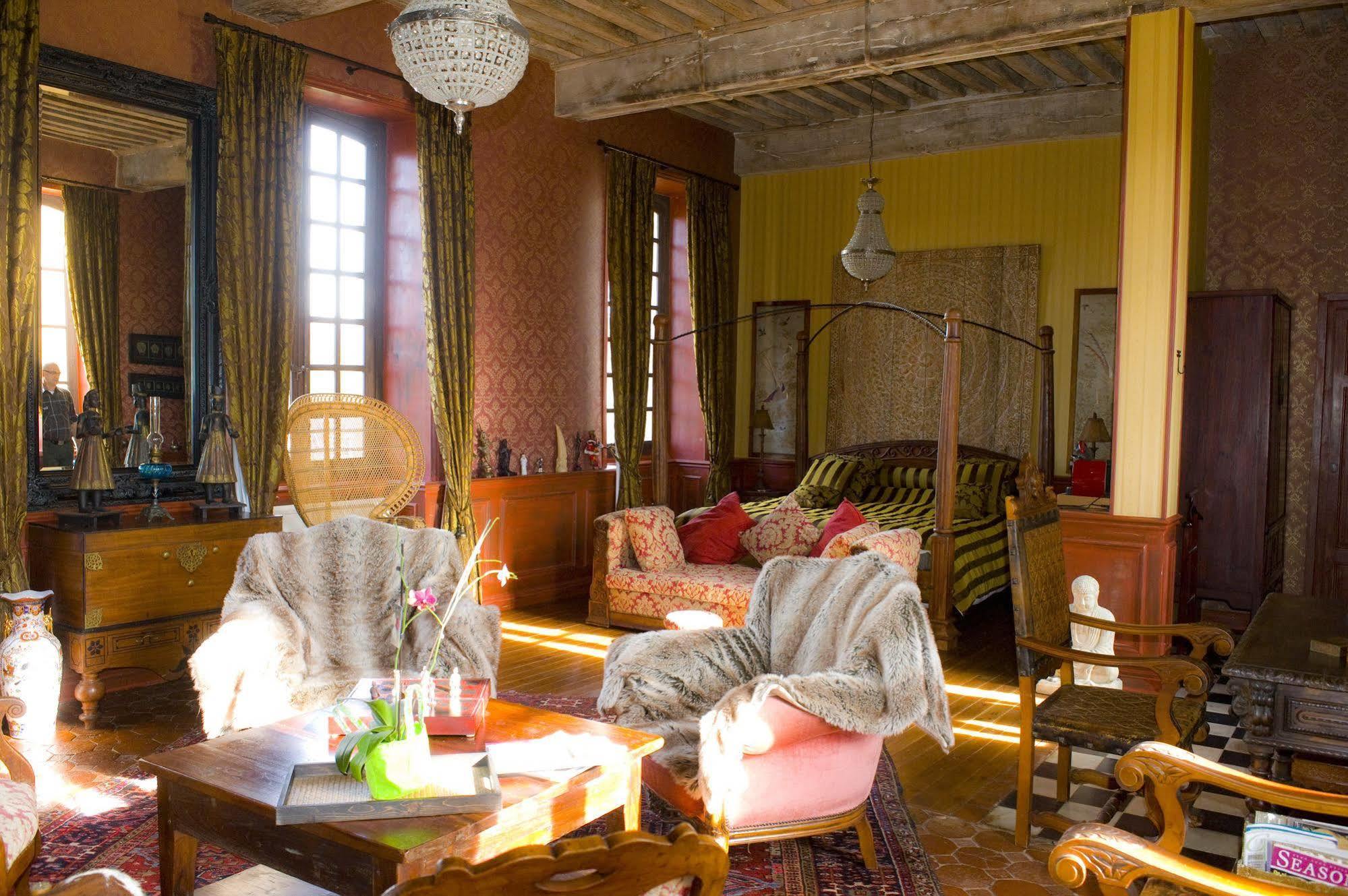 Chateau D'Origny, Chambres D'Hotes Et Restaurant Gastronomique Ouches エクステリア 写真